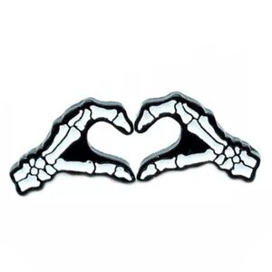 💀 Skeleton Heart Hands Pin Set